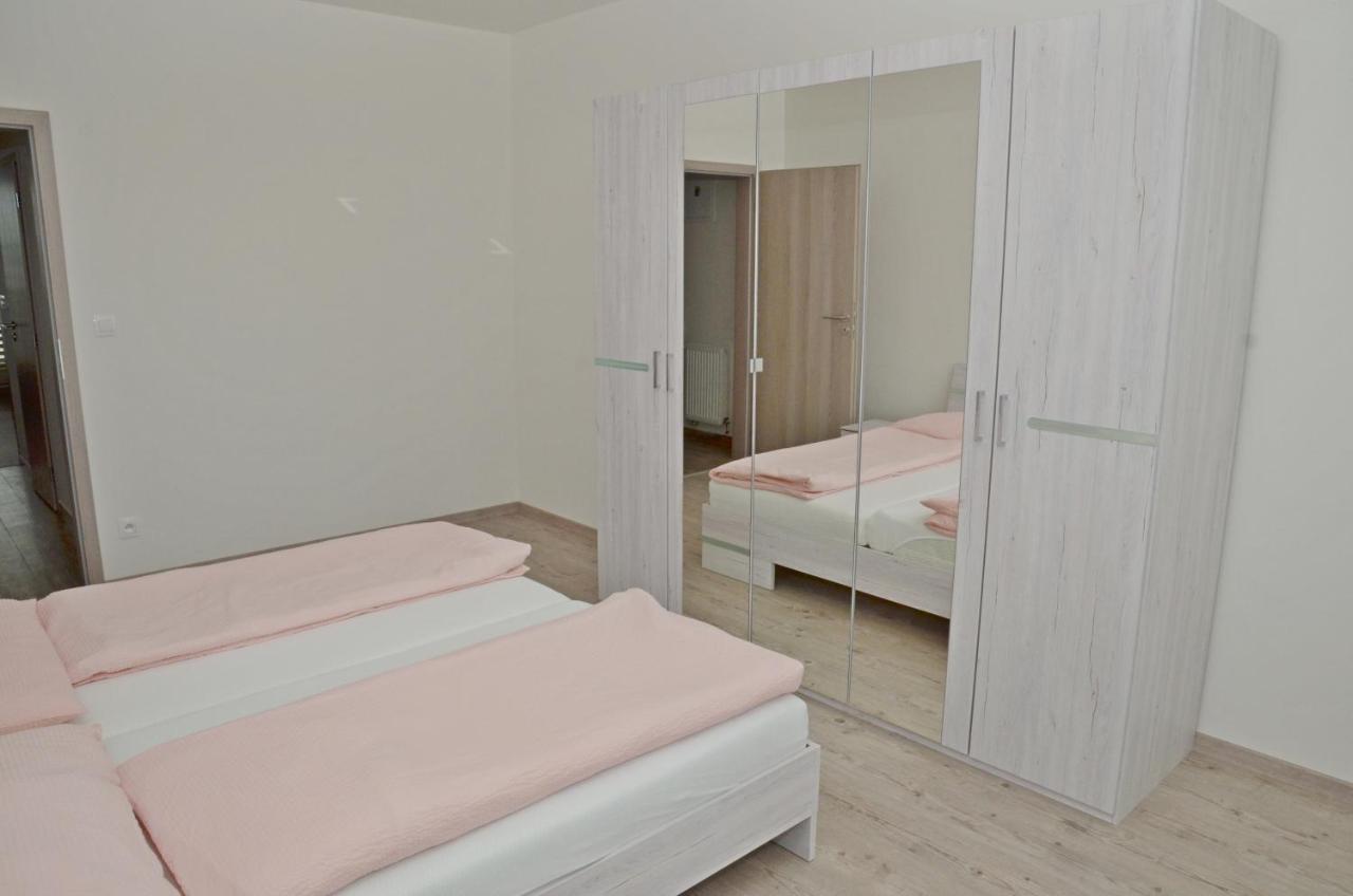Apartmany Vinohrady Trenčín Zewnętrze zdjęcie